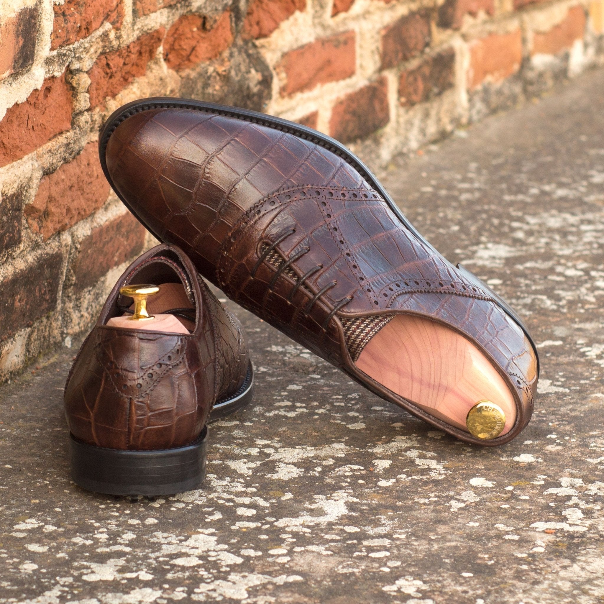 Brown Croco Print Calf and Tweed Saddle Golf Shoes - Maison de Kingsley Couture Harmonie et Fureur Spain