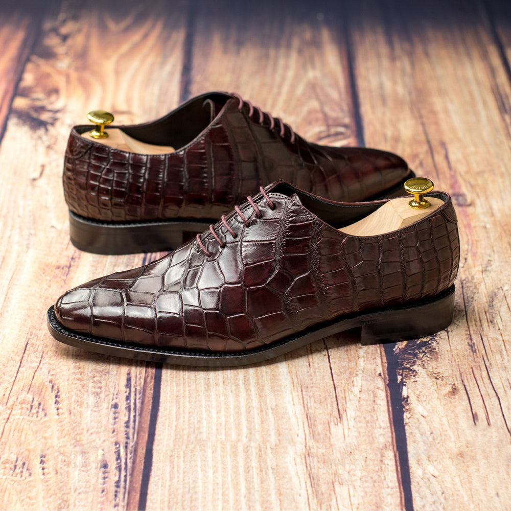 Men's Alligator Wholecut Dress Shoes in Burgundy
