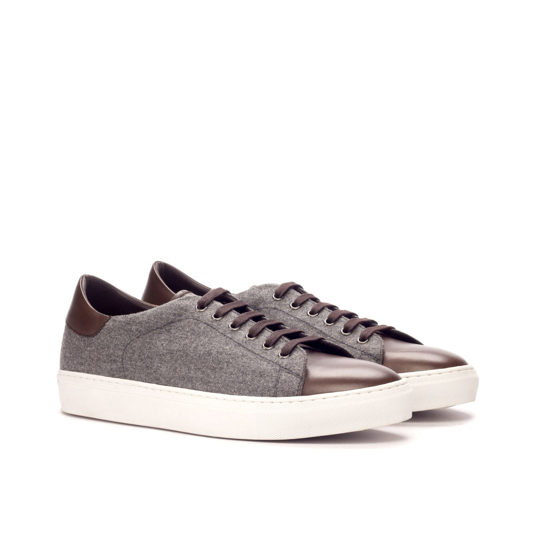 Men's Coupe-Bas Sneakers in Flannel Light Grey and Brown Calf