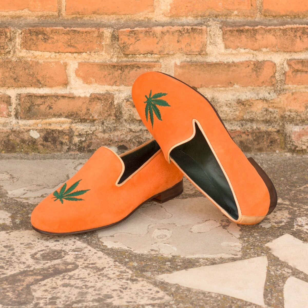 Men's Ronde Orange Toker Smoking Slippers with Embroidery