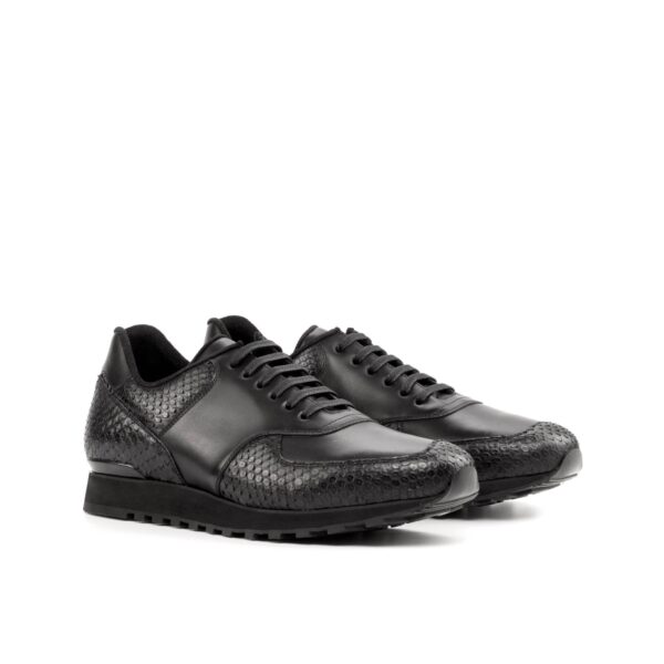 Men's Scarpa Jogging Sneaker in All Black Python and Calf